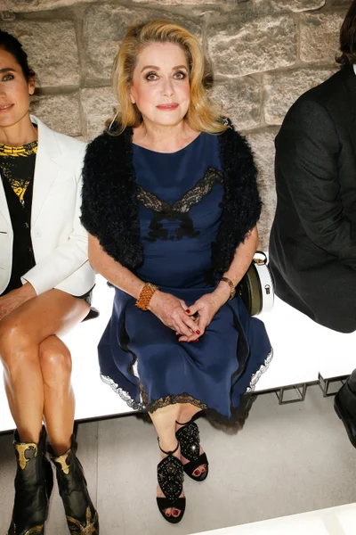 Look 7